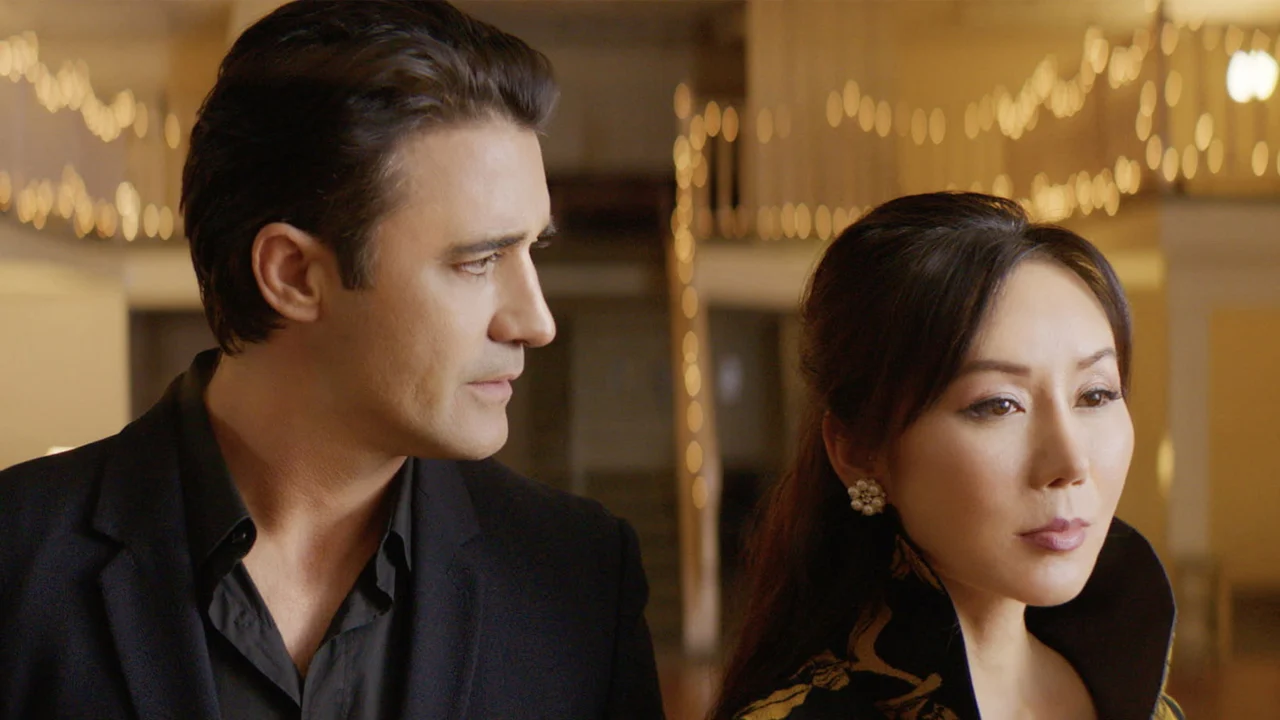 Lông Vũ Đen: Điệu Múa Của Geisha